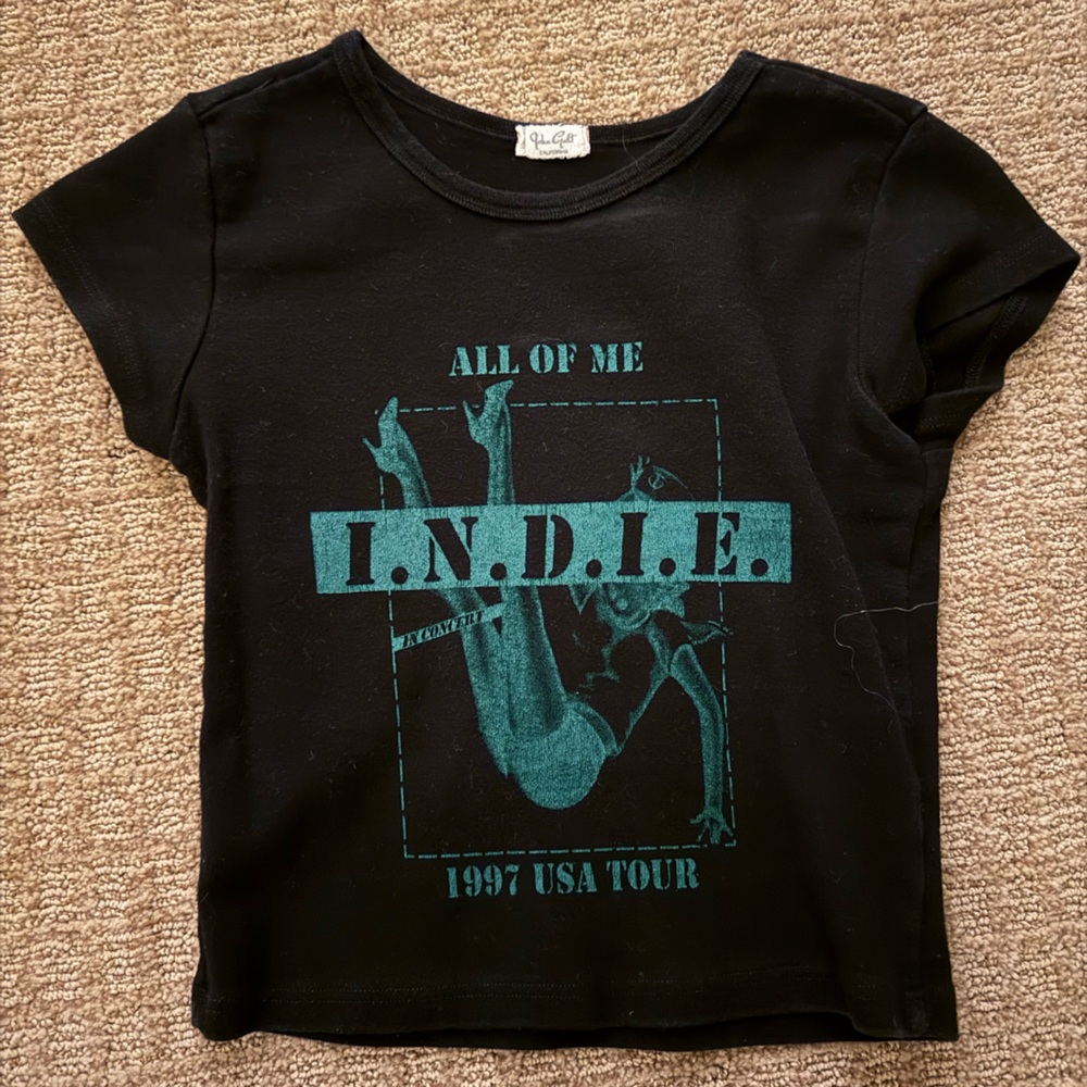 Black Graphic Tee - Short Sleeve